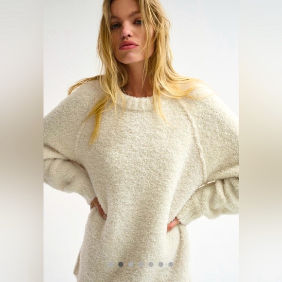 Free People Teddy Oversized Sweater Tunic - Picture 2 of 15